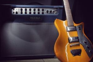 best guitar amp under $200 - featured image